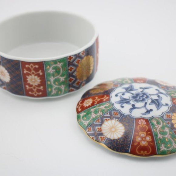 Takahashi Empress Trinket Box - Picture 2 of 3